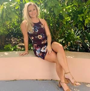 Meet your Posher, Alexis